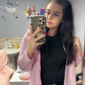 Dalina, Babysitter în Vladimirescu