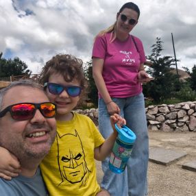 Mihai, Familie în Bacău