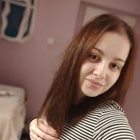 Daiana, Babysitter în Reghin