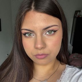 Patricia Aurelia, Babysitter în Constanța