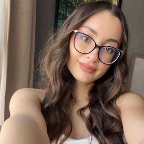 Bianca, Babysitter în Valu lui Traian