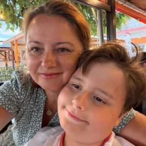 Sonia, Familie în București