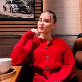 Denisa, Babysitter in Cristian