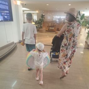Raluca, Family in Iași