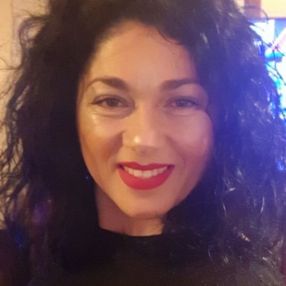 Maria, Babysitter în Suceava