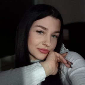Alexandra, Babysitter in Galați