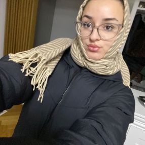 Lucia, Babysitter în Dorohoi