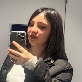 Dumitru ta, Babysitter in Pașcani