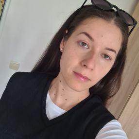 Lorena, Babysitter în Turda