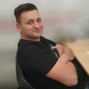Florin Răzvan, Familie în Dobroești