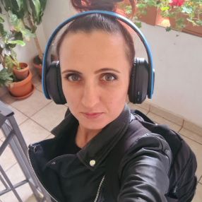 Galina, Babysitter în Florești