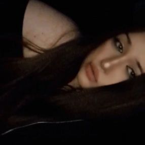 Izabela, Babysitter în Moșnița Nouă