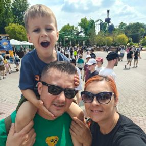 Stefania, Family in Bacău