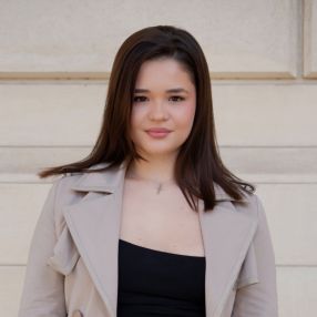 Anastasia, Babysitter în Ciorogârla