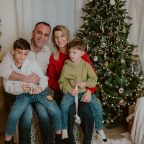 Ana Maria, Family in București