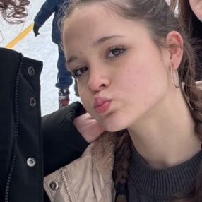 Nico, Babysitter in Mediaș