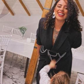 Sahar, Babysitter in Iași