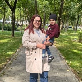 Ioana, Family in Iași
