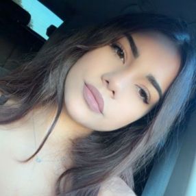 Denisa, Babysitter în Valu lui Traian