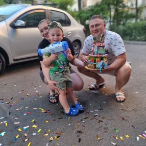Cristina, Familie în Galați