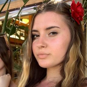 Ana, Babysitter in Tulcea
