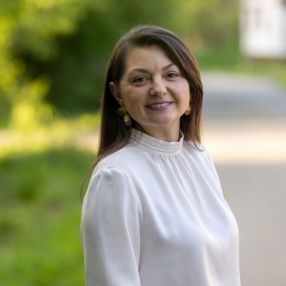 Mihaela, Babysitter in Brașov