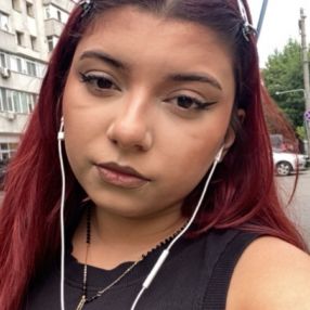 Ștefania-Maria, Babysitter in București