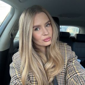 Stefania, Babysitter în Săcele