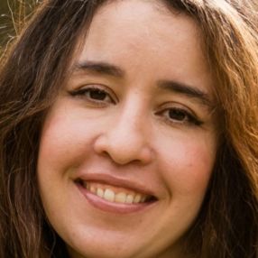 Imene, Babysitter în Voluntari