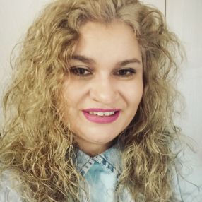 Elena, Babysitter in Galați