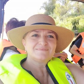 Maria, Babysitter în Sângeorgiu de Mureș