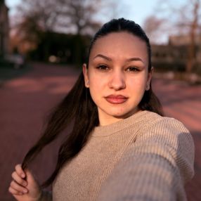 Ioana, Babysitter în Zalău