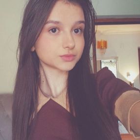 Alessia, Babysitter în Caransebeș