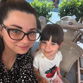 Laura, Family in Sîntandrei