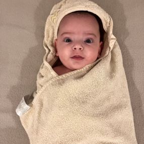 Adriana, Familie în Popești-Leordeni