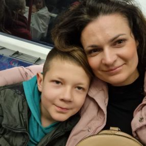 Mihaela, Familie în Iași