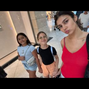 Ilinca-Stefania, Babysitter in București