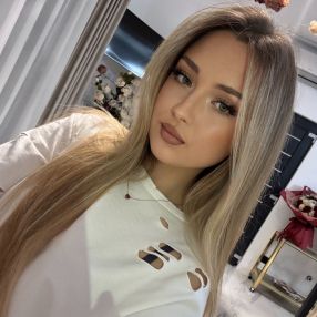 Alessandra, Babysitter in Satu Mare