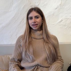 Spînu, Babysitter în Vulcan