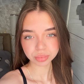 Denisa, Babysitter în Năvodari