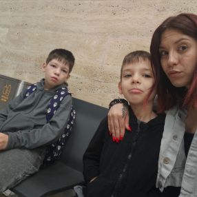 Iana, Familie în Bragadiru