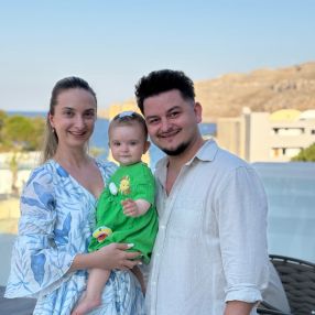 Monica, Family in Iași
