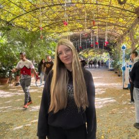 Ioana, Babysitter în Pașcani