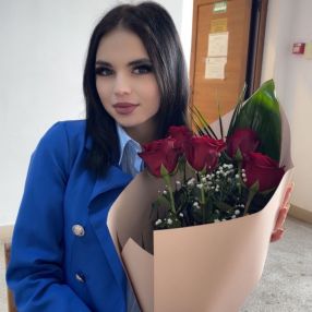Seres, Babysitter în Carei