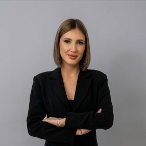 Roxana, Familie în Berceni