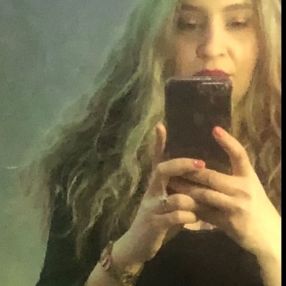 Ionela Monica, Babysitter în Roman