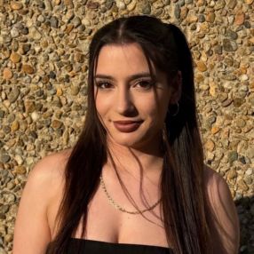 Nati, Babysitter in Oradea