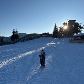 Roxana, Familie în Suceava