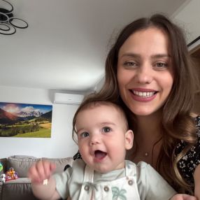 Elena, Family in Iași