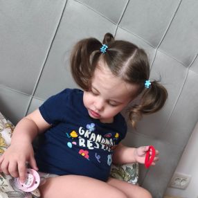 Teodora, Familie în Lumina